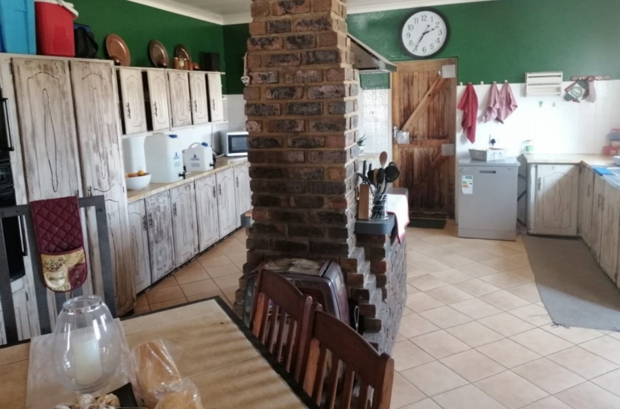 5 Bedroom Property for Sale in Sasolburg Free State